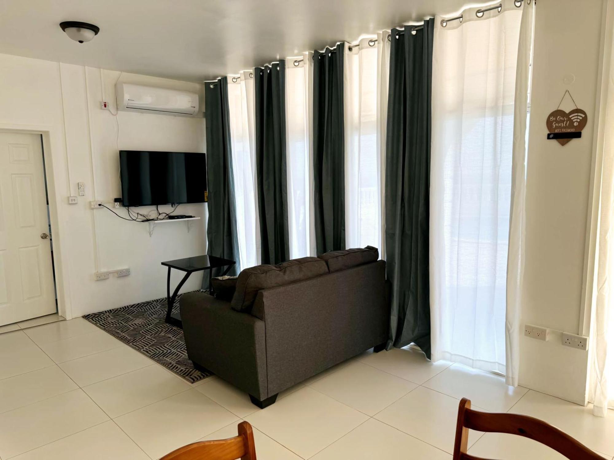 Eldorado Guesthouse & Car Rental Roseau Room photo