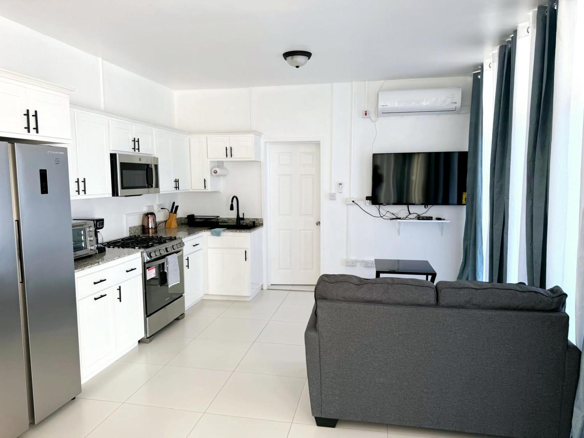 Eldorado Guesthouse & Car Rental Roseau Room photo